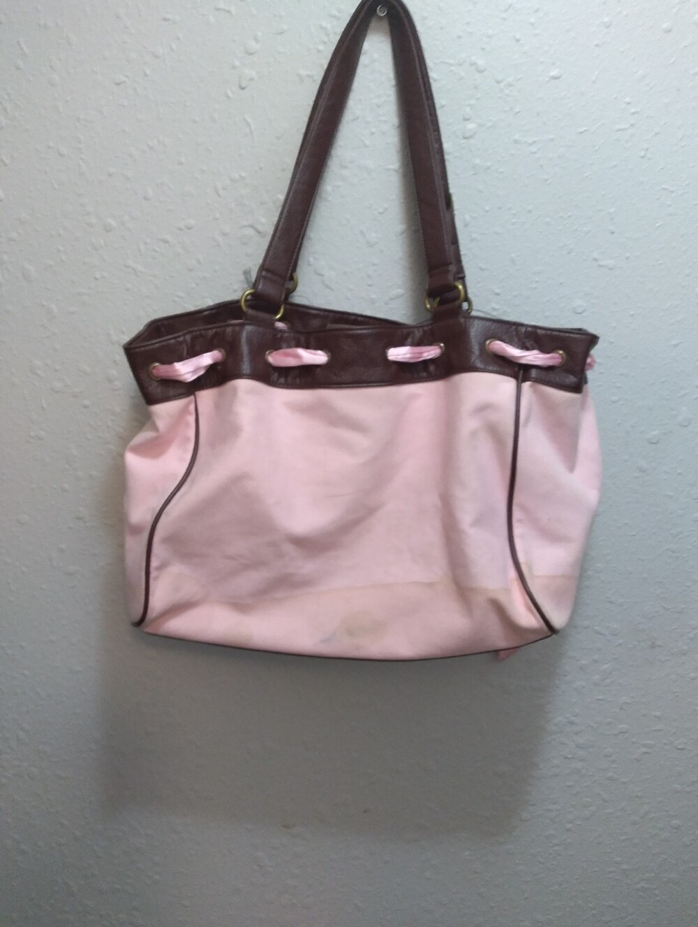 Pink Cookie Satchel - Picture 5 of 16